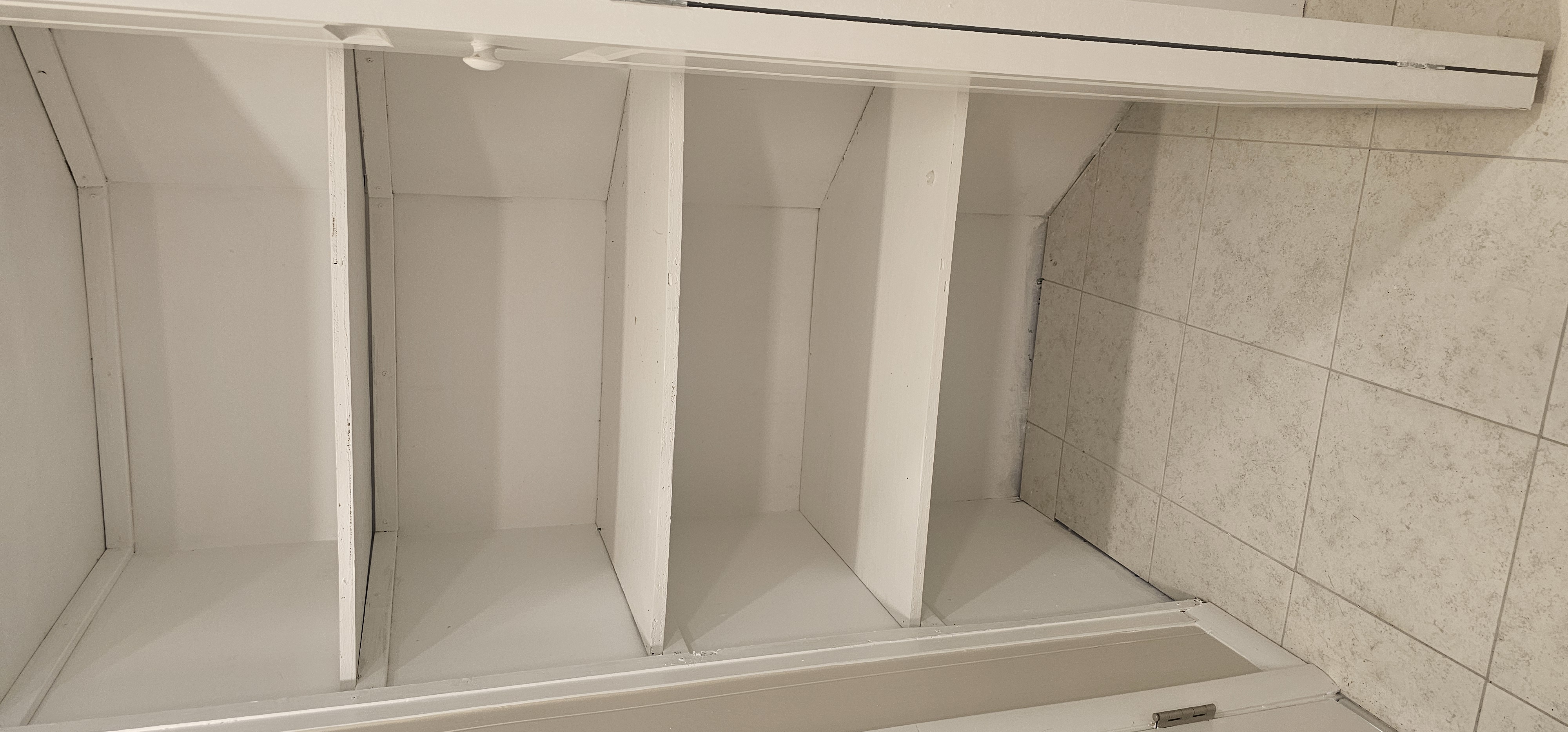 Master Bath Linen Closet